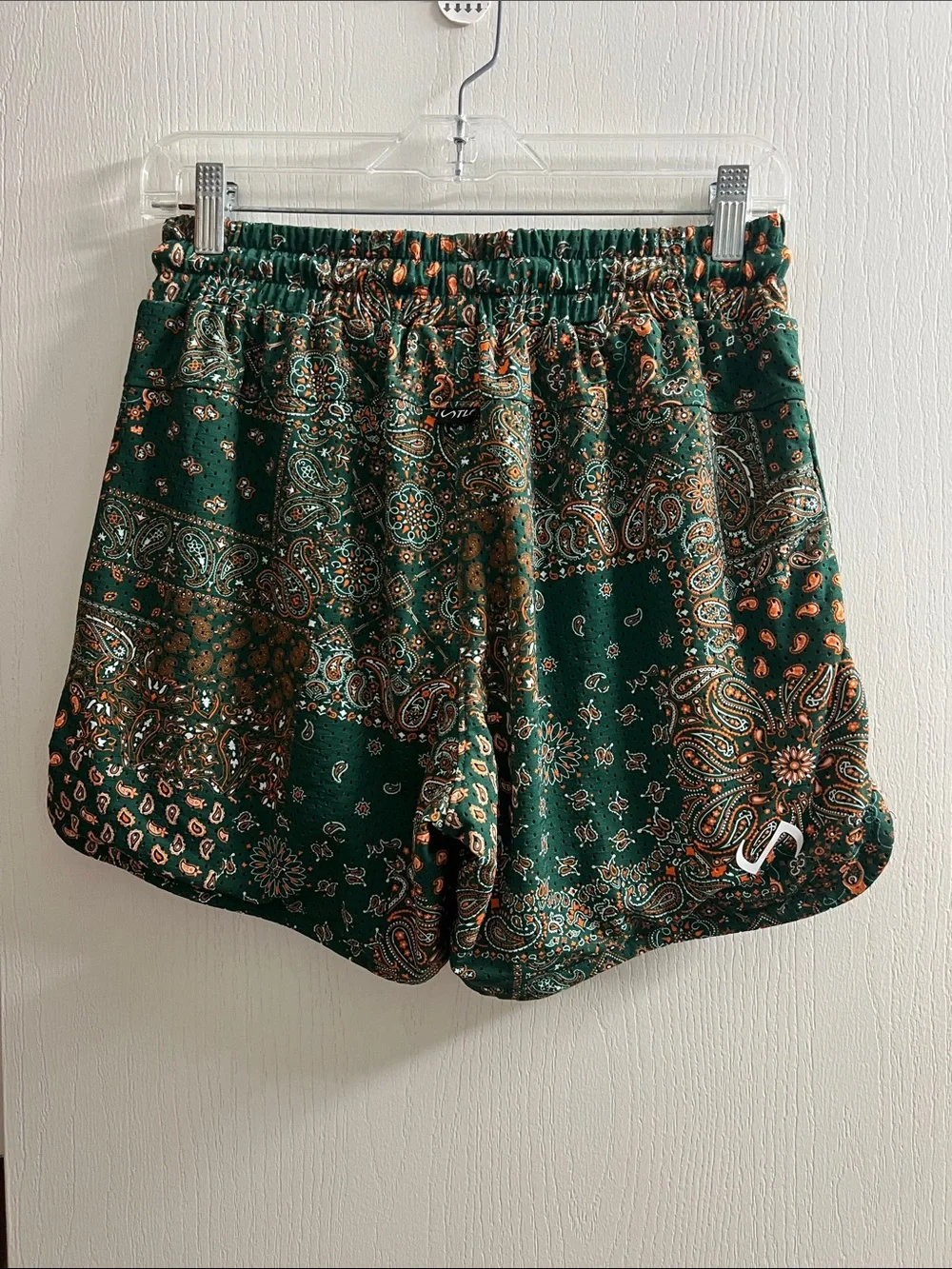 VTLF Green Paisley Athletic Shorts with Drawstring Waist